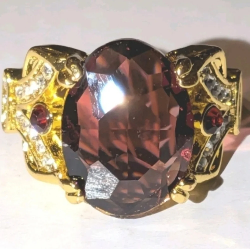 Elegant Gold Plated Cocktail Unisex Ring with Deep Red Gemstone Sz 13